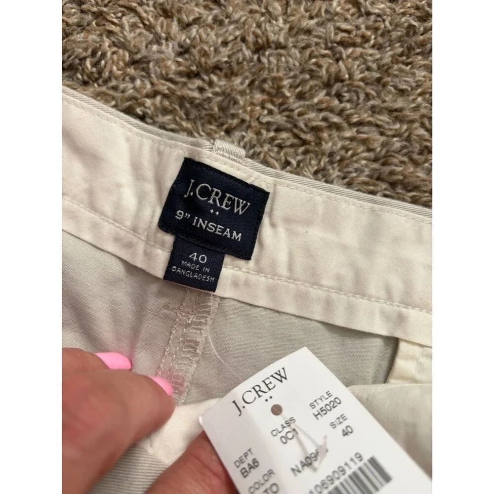 NEW J. Crew Factory Men’s 9” Flex Chino Shorts Stone Size Waist 40